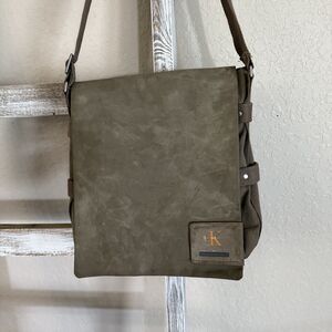 Calvin Klein Messenger Crossbody Bag Suede Like Utility Gray College Work